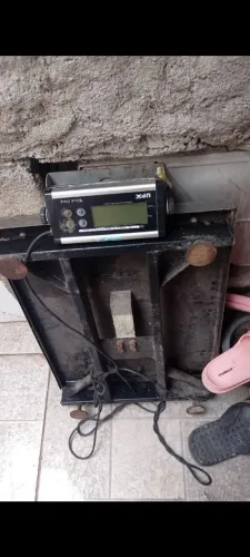 Upx 300 kg ótima para ferro velho