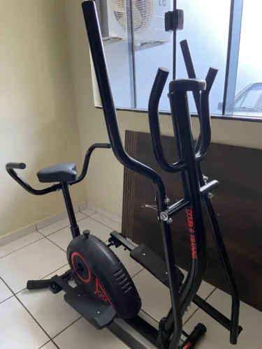 Bicicleta ergométrica 2 em 1
