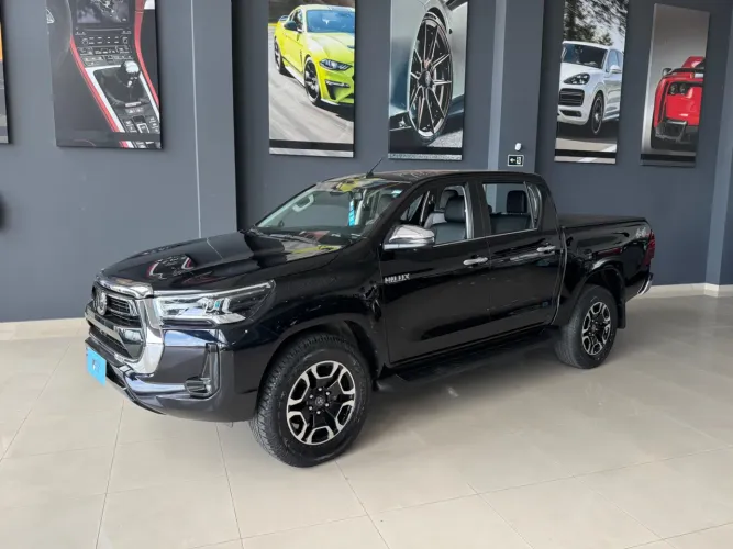 Toyota Hilux SW4 SRX 4X4 2.8 TDI 16V Dies. Aut. 2022