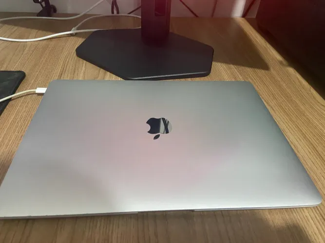 MacBook Air m1 prata