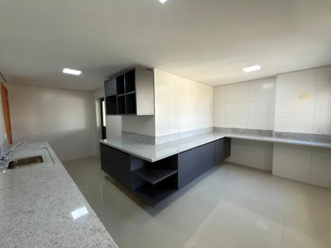 Apartamento com 3 Suites no Edificio Wish