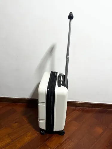 Mala 23 Kg Calvin Klein