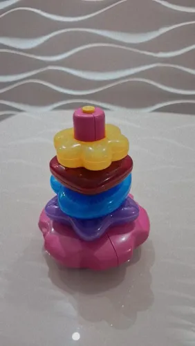 Brinquedo de empilhar