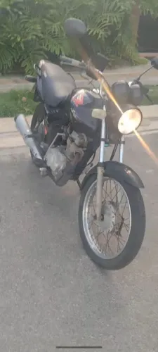 Vendo uma moto cg 125 no precinho 