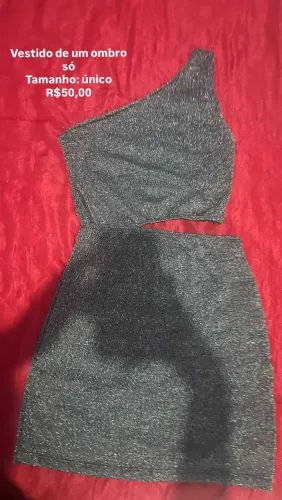 Vestidos lurex com brilhos