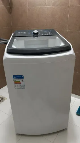 VENDO MÁQUINA DE LAVAR ELECTROLUX 14,5 KG ? NOVÍSSIMA