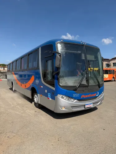 Ônibus rodoviário .