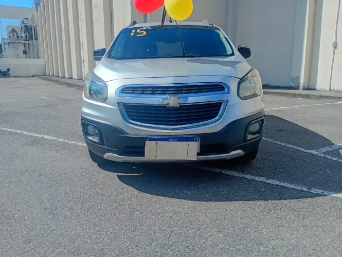Chevrolet Spin Activ 1.8 8V Econo. Flex 5P Mec. 2015