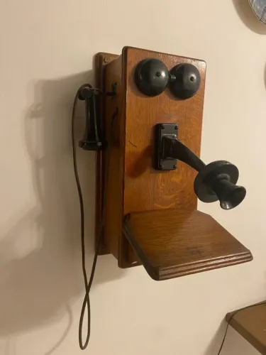 Telefone Antigo de parede