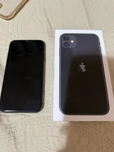 iPhone 11