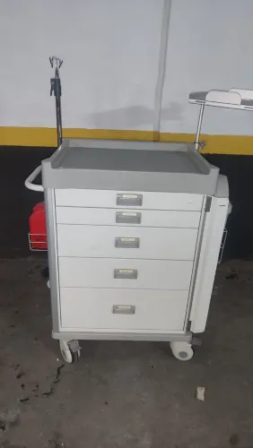 Carrinho Hospitalar usado!
