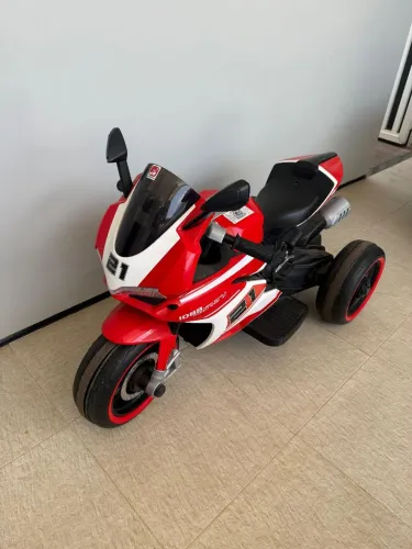 Moto elétrica infantil 12v 
