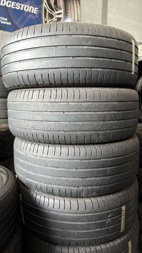 Pneus 255/60/18 marca Michelin