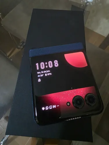 Motorola Razr 60 256gb Ainda na Garantia. Oportunidade!