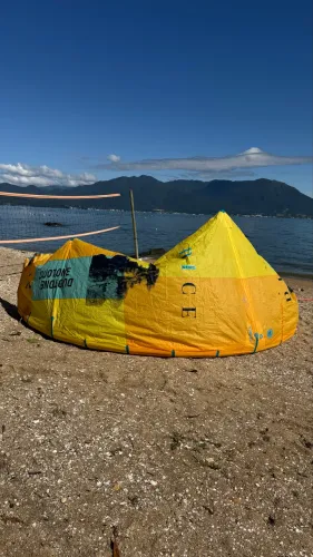 Kitesurf Duotone 12m + Barra Click - Revisados