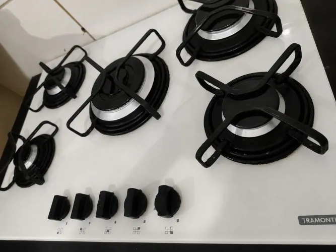 Fogão Cooktop Tramontina 5 bocas branco