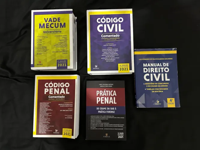 Kit livros Direito