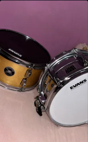 Vendo Caixa de bateria D-one 1206