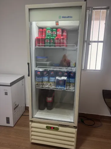 Geladeira metal frio
