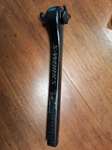 Canote Original Specilalized S-Works Fact Carbon retirado de Tarmac SL6 tamanho 49