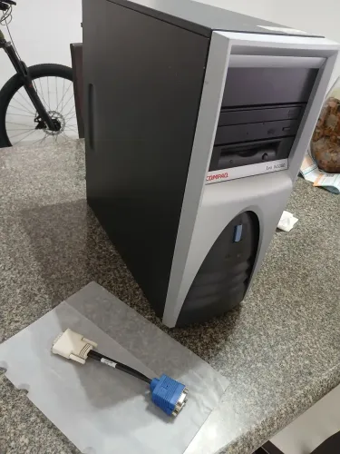 Servidor Compaq EVO W6000 2CPU