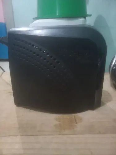Estabilizador TS SHARA 4 saídas perfeito estado 