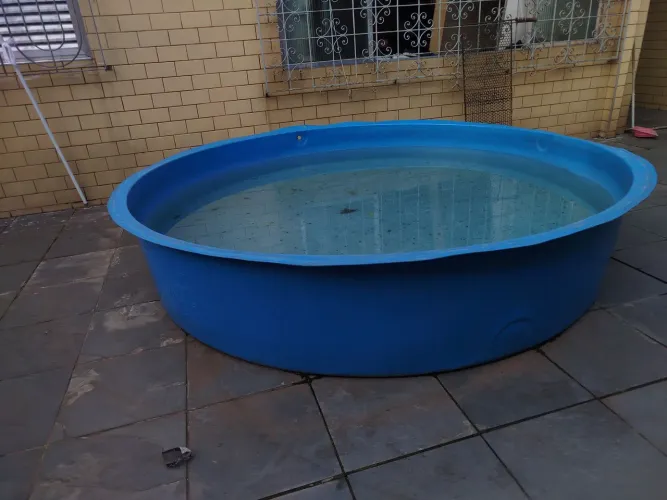 Piscina 2000 litros