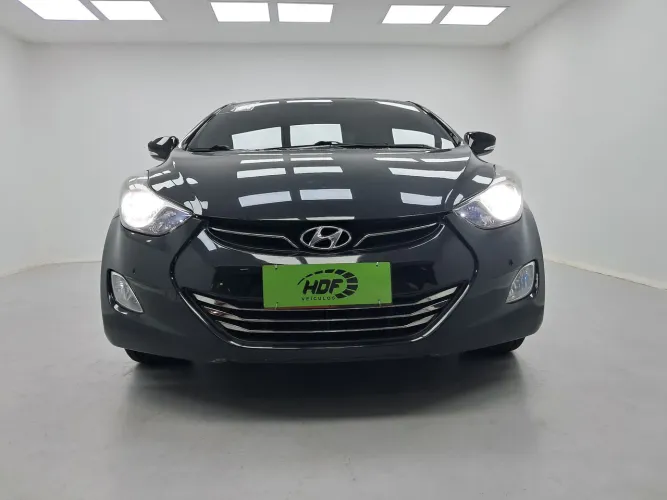 Hyundai Elantra GLS 2.0 16V Flex Aut. 2014