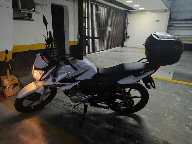 Yamaha 150 2014 - Excelente estado