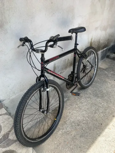 BICICLETA ARO 26 COM MARCHA 