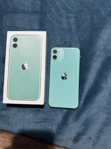 iPhone 11 128g verde