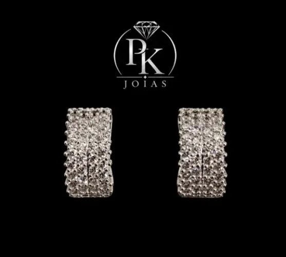 Argola Masculina de Prata 925 Cravejada com Zircônias