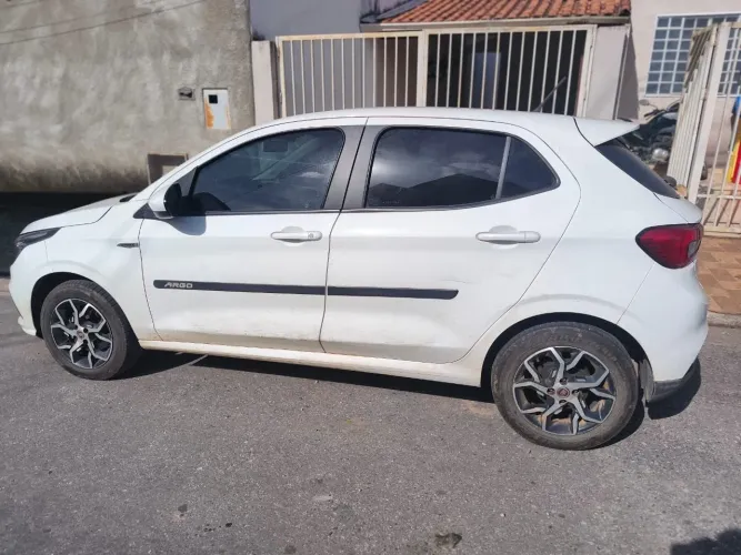 Fiat Argo Drive 1.0 6V Flex 2020