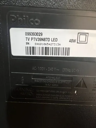 TV Philco 42 polegadas para retirar peças , a tela está quebrada 