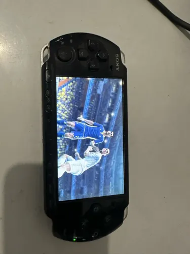 PSP conservado e completo