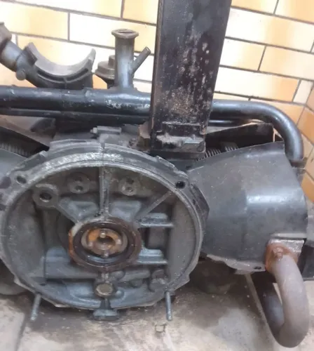 Motor de Kombi/Fuscão 1600 refrigerado a ar