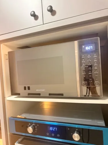 Micro-ondas Brastemp 32 Litros Espelhado com Menu Gourmet