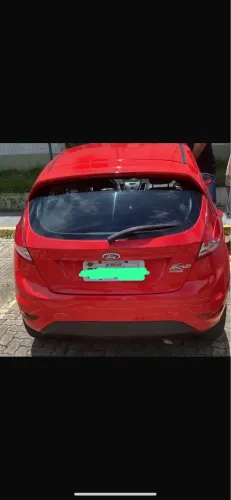 Alugo carro