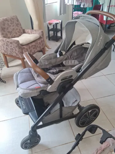 Carrinho de bebê