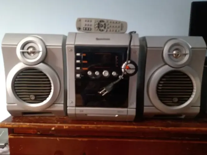 Mini System RARO! Gradiente AS-200, POTENTE: 30w = CD/K7/Rádio + Par de Caixas + Controle!