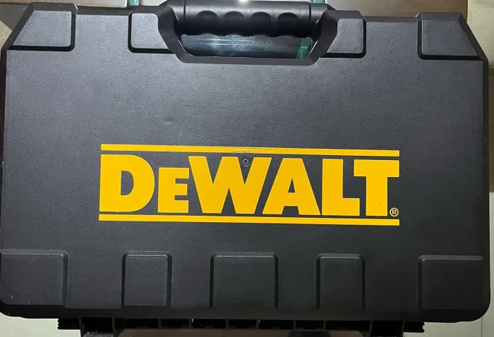 Furadeira e Parafusadeira Dewalt