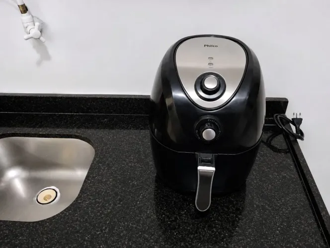 Panela elétrica completa funcionando perfeitamente 5 litros 