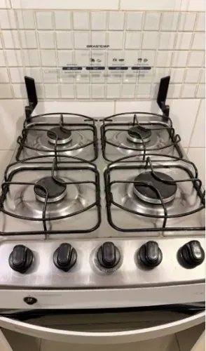 Fogão Brastemp Clean 4 Bocas Branco com Mesa Inox - Acendimento Automático