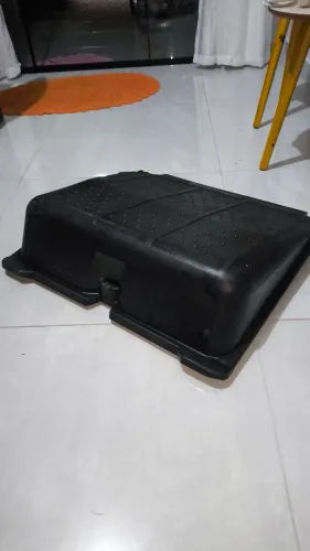 Tampa da bateria Mercedes axor