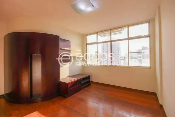 Apartamento à venda, 4 quartos, 1 suíte, 2 vagas, Funcionários - Belo Horizonte/MG