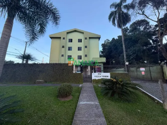 Apartamento para locação com 66m² na Rua Augusto Steembock no Uberaba - 398