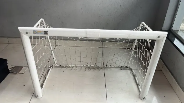 Trave de futebol golzinho