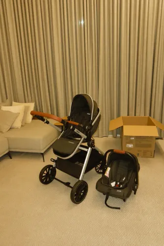 CARRINHO DE BEBE INFANTI ROMANZO COM BEBE CONFORTO E ISOFIX