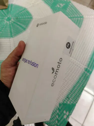 Motorola Edge 70 Fusion - Com Nota Fiscal (Comprado 15/10) - Na Caixa e Impecável!
