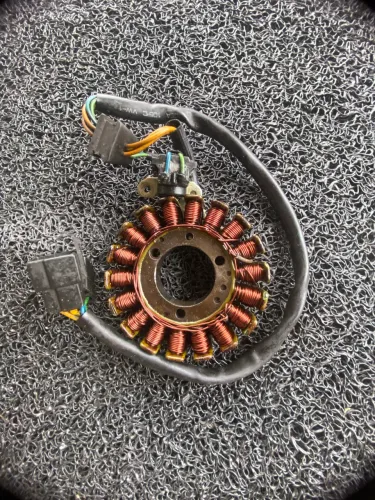 Estator / Magneto Suzuki Yes/Intruder 125 - Sundown STX 200